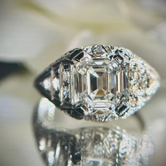 Antique Platinum Emerald Cut Diamond 2.91 ctw Engagement Ring IGI Certified - Picture 12 of 17